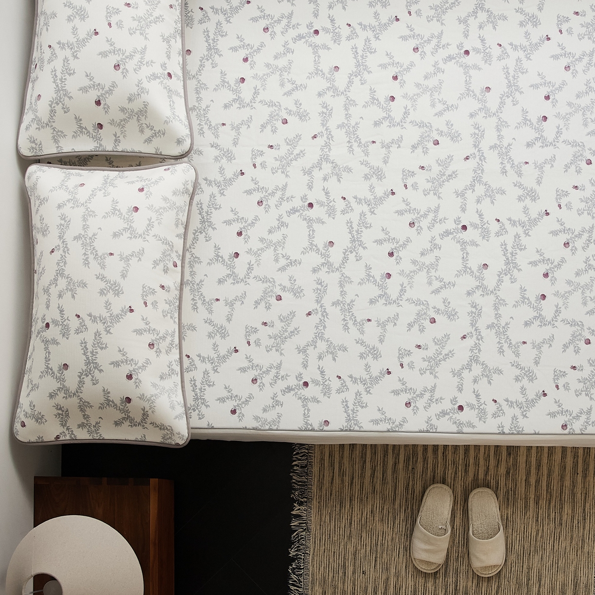 91家纺网 家纺一手货源 找家纺 8小时家纺 2026新款天丝麻10A抗菌养生凉席席子凉席-床笠款 石榴