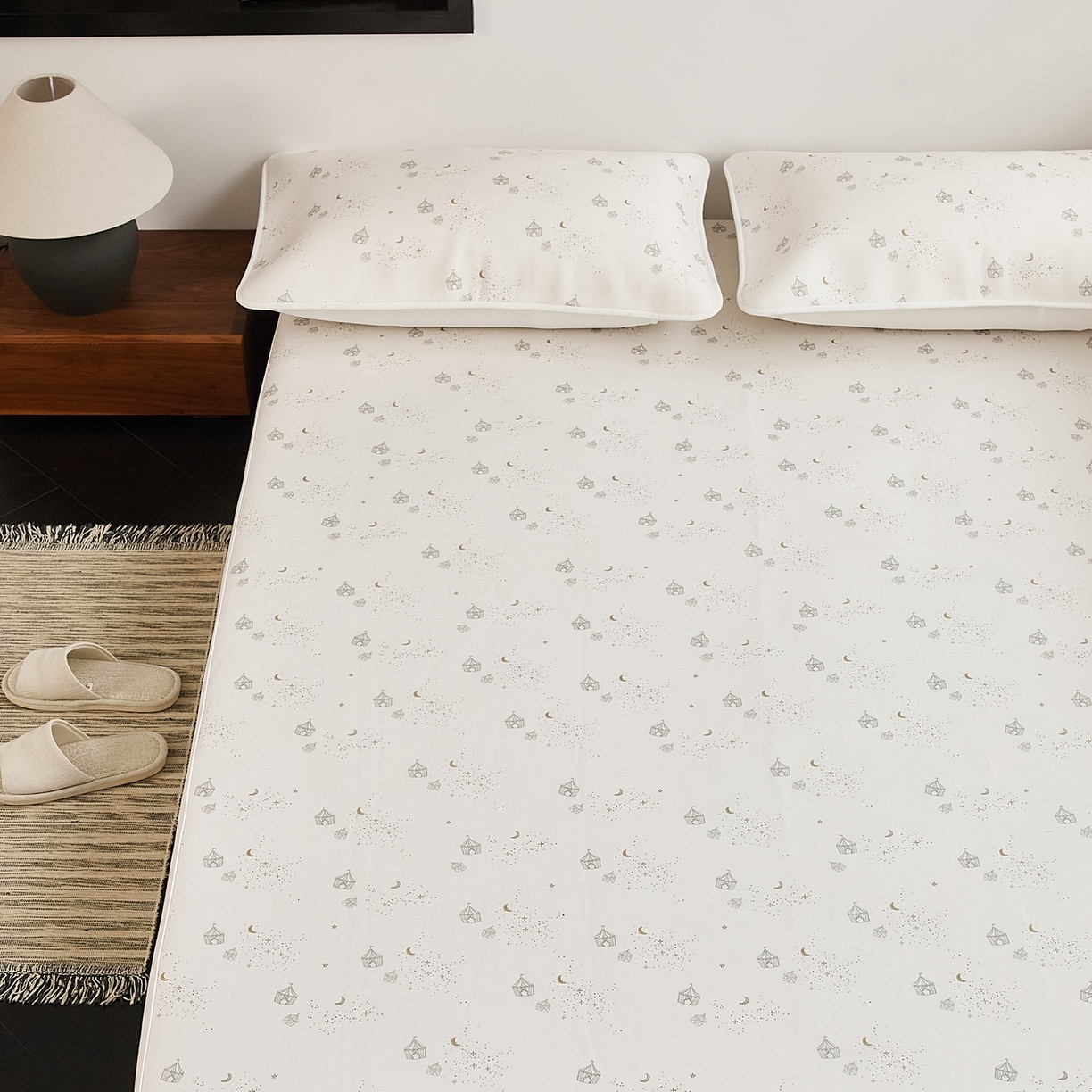 91家纺网 家纺一手货源 找家纺 8小时家纺 2026新款天丝麻10A抗菌养生凉席席子凉席-床笠款 星空