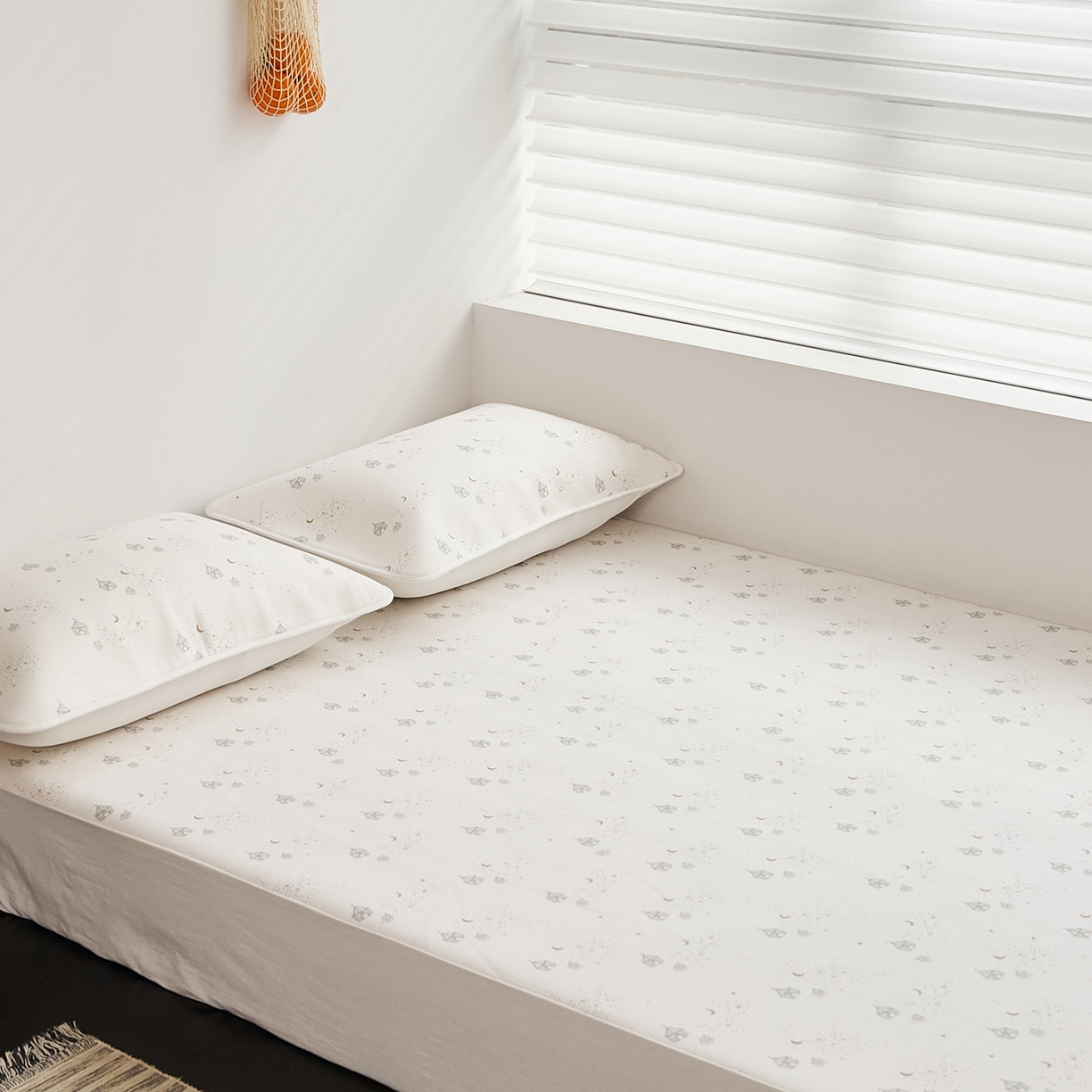 91家纺网 家纺一手货源 找家纺 8小时家纺 2026新款天丝麻10A抗菌养生凉席席子凉席-床笠款 星空