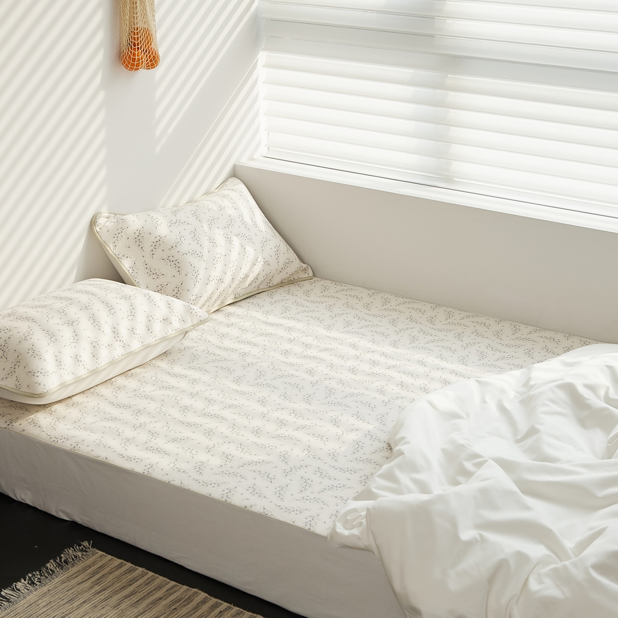 91家纺网 家纺一手货源 找家纺 8小时家纺 2026新款天丝麻10A抗菌养生凉席席子凉席-床笠款 兰花