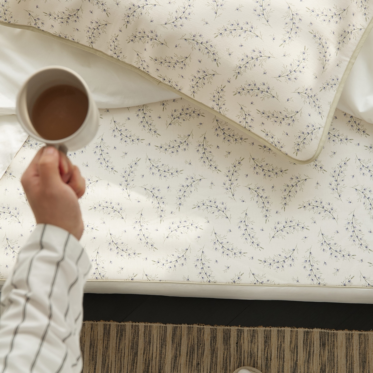 91家纺网 家纺一手货源 找家纺 8小时家纺 2026新款天丝麻10A抗菌养生凉席席子凉席-床笠款 兰花