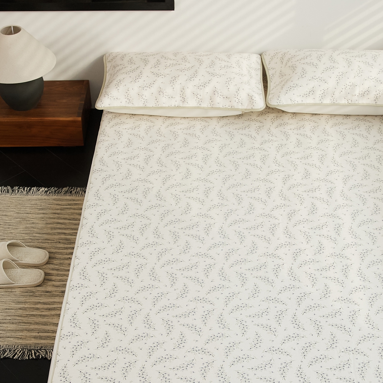 91家纺网 家纺一手货源 找家纺 8小时家纺 2026新款天丝麻10A抗菌养生凉席席子凉席-床笠款 兰花