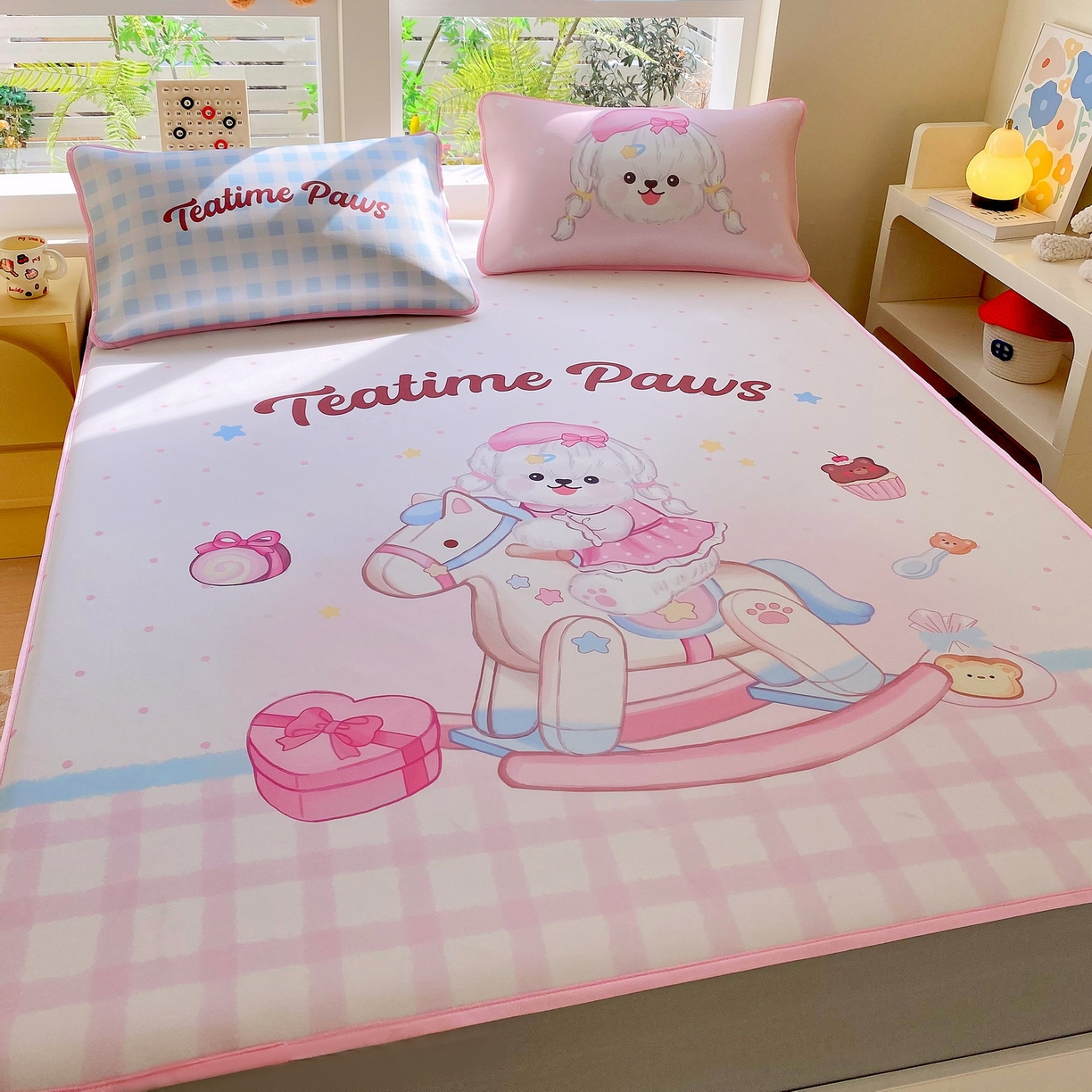 91家纺网 家纺一手货源 找家纺 莱米家纺 2026新款大版小冰皮床笠床席 木马奇缘床笠