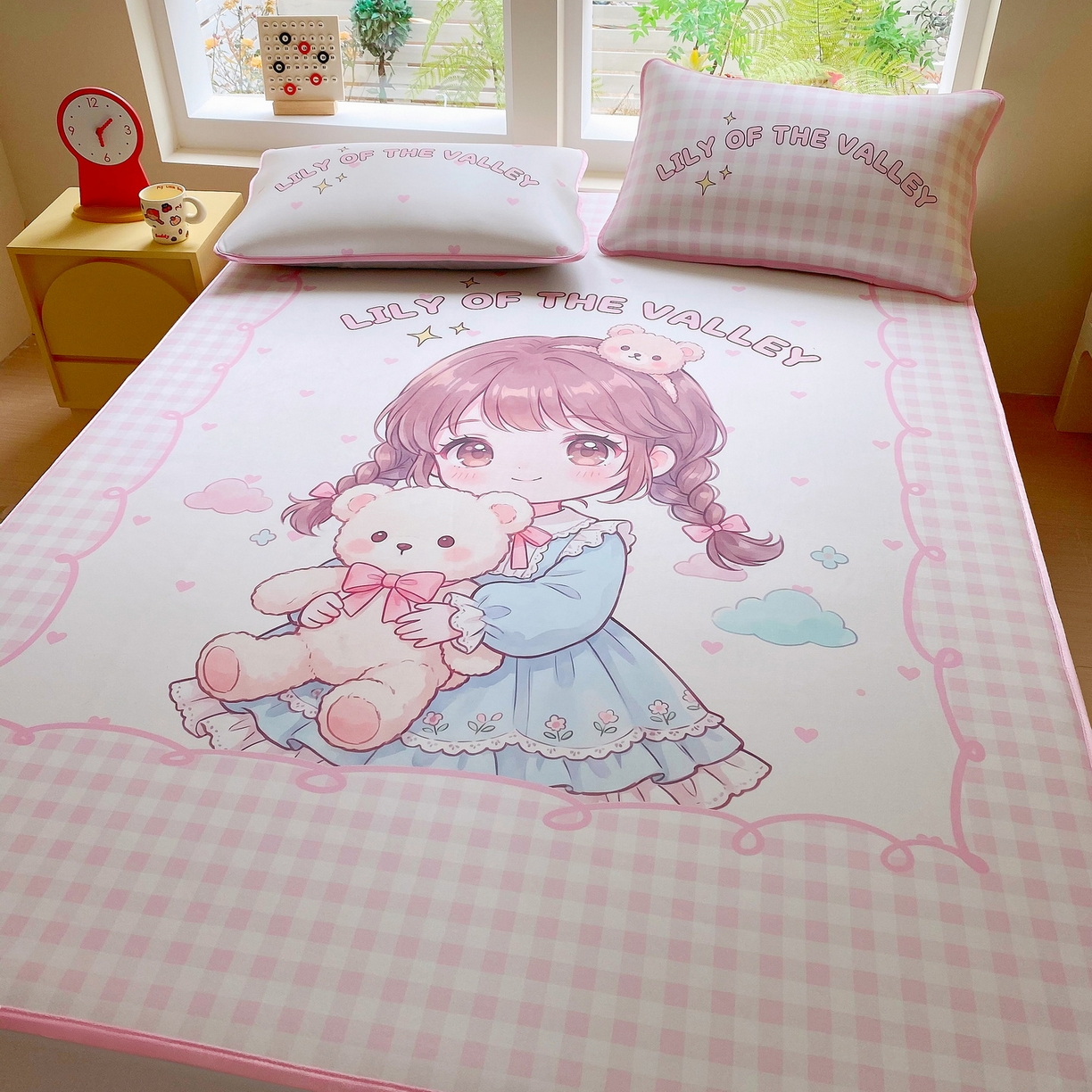 91家纺网 家纺一手货源 找家纺 莱米家纺 2026新款大版小冰皮床笠床席 甜美女孩床席