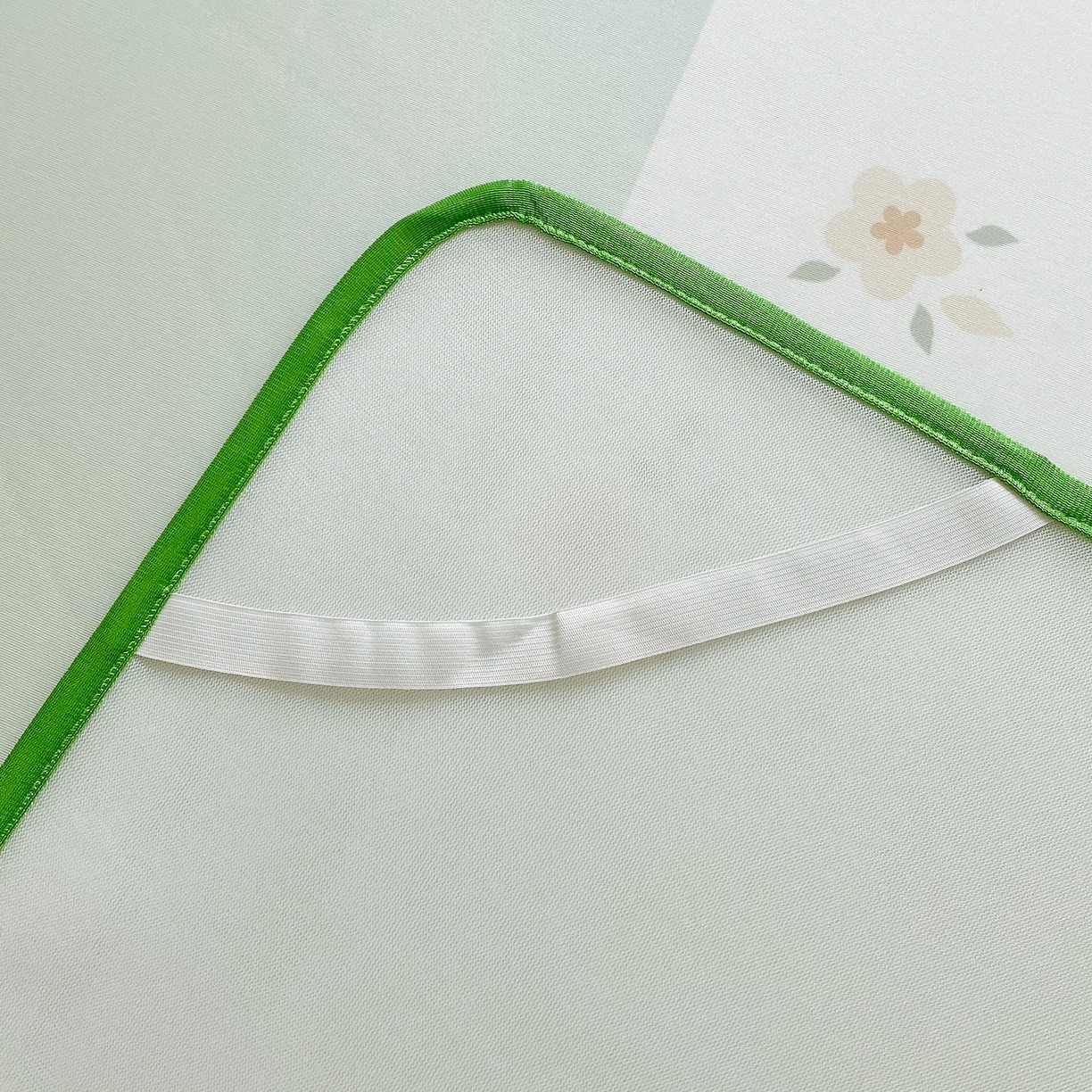 91家纺网 家纺一手货源 找家纺 莱米家纺 2026新款大版小冰皮床笠床席 甜美小兔床席