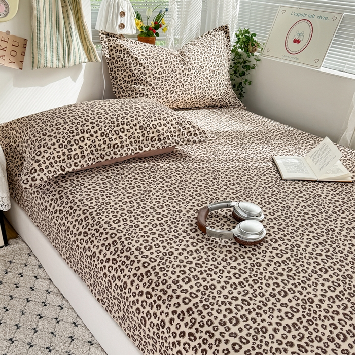 91家纺网 家纺一手货源 找家纺 禧缘家纺（原梦想家） 2026新款云感棉童话风床笠单件床笠单品 咖色豹纹