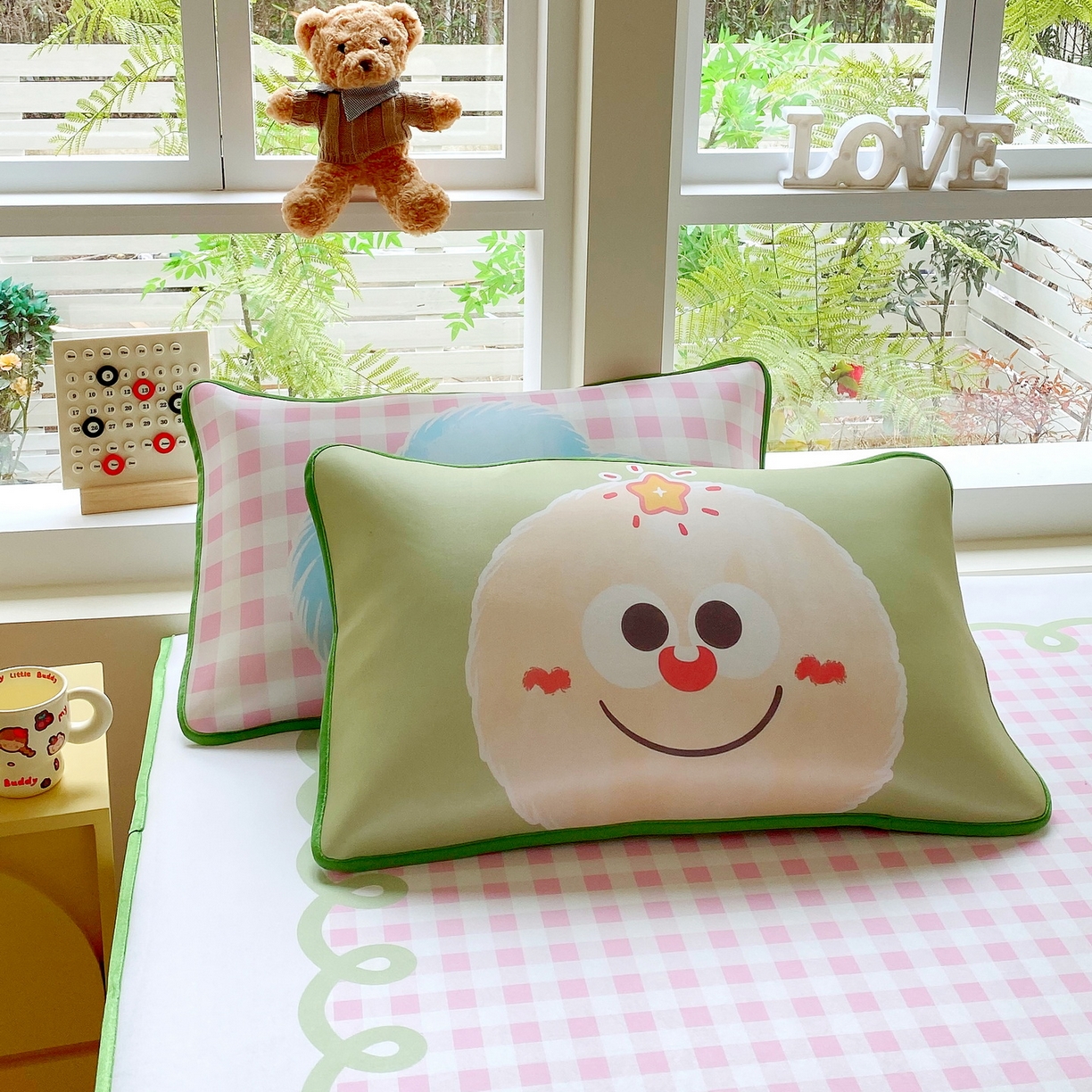 91家纺网 家纺一手货源 找家纺 莱米家纺 2026新款大版小冰皮床笠床席 可爱球球床席