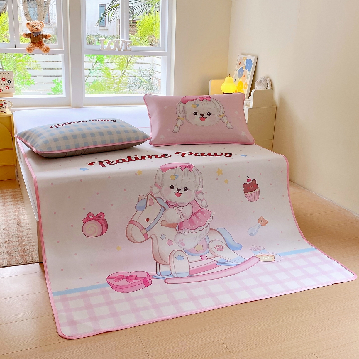 91家纺网 家纺一手货源 找家纺 莱米家纺 2026新款大版小冰皮床笠床席 木马奇缘床席