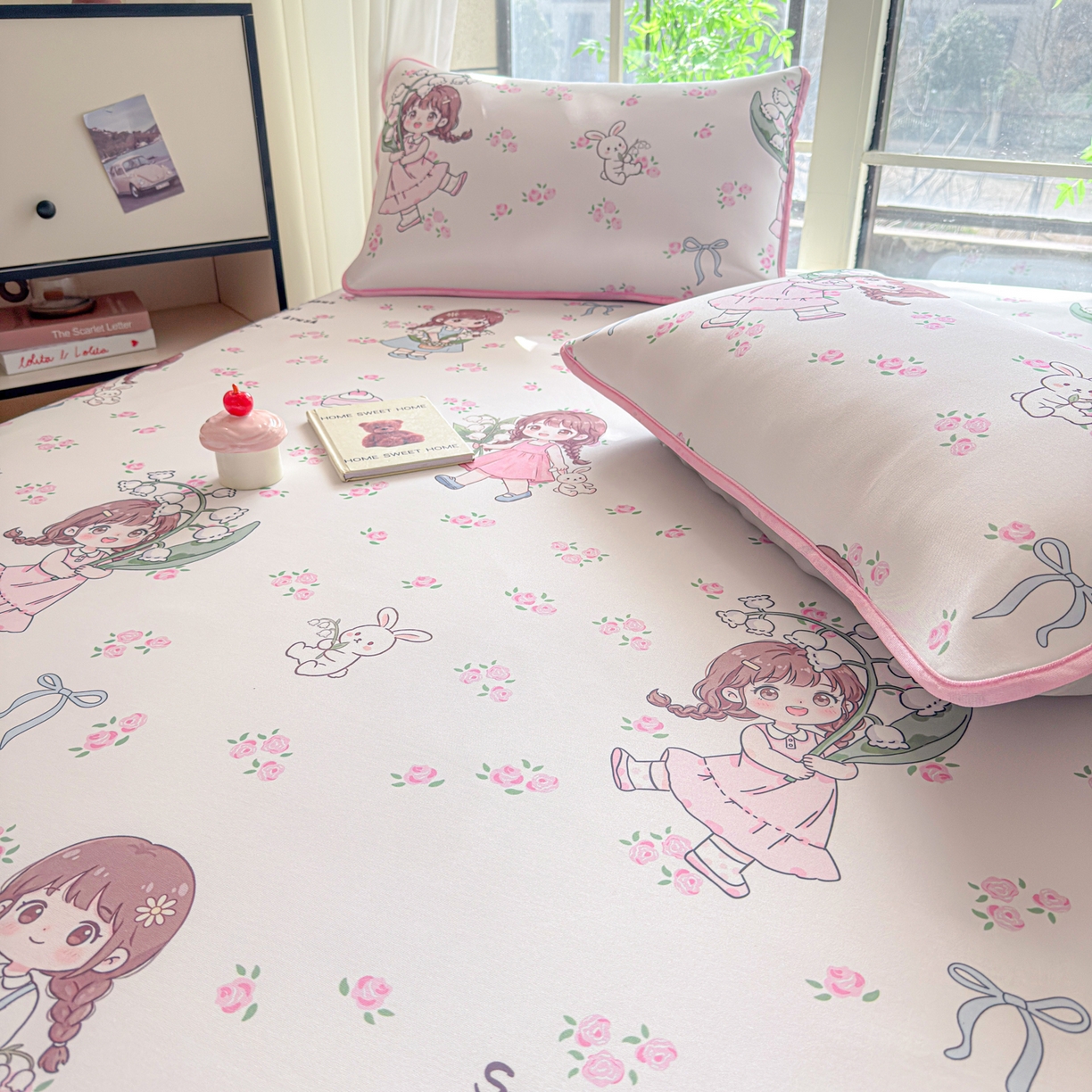 91家纺网 家纺一手货源 找家纺 莱米家纺 2026新款小版小冰皮软席 快乐女孩