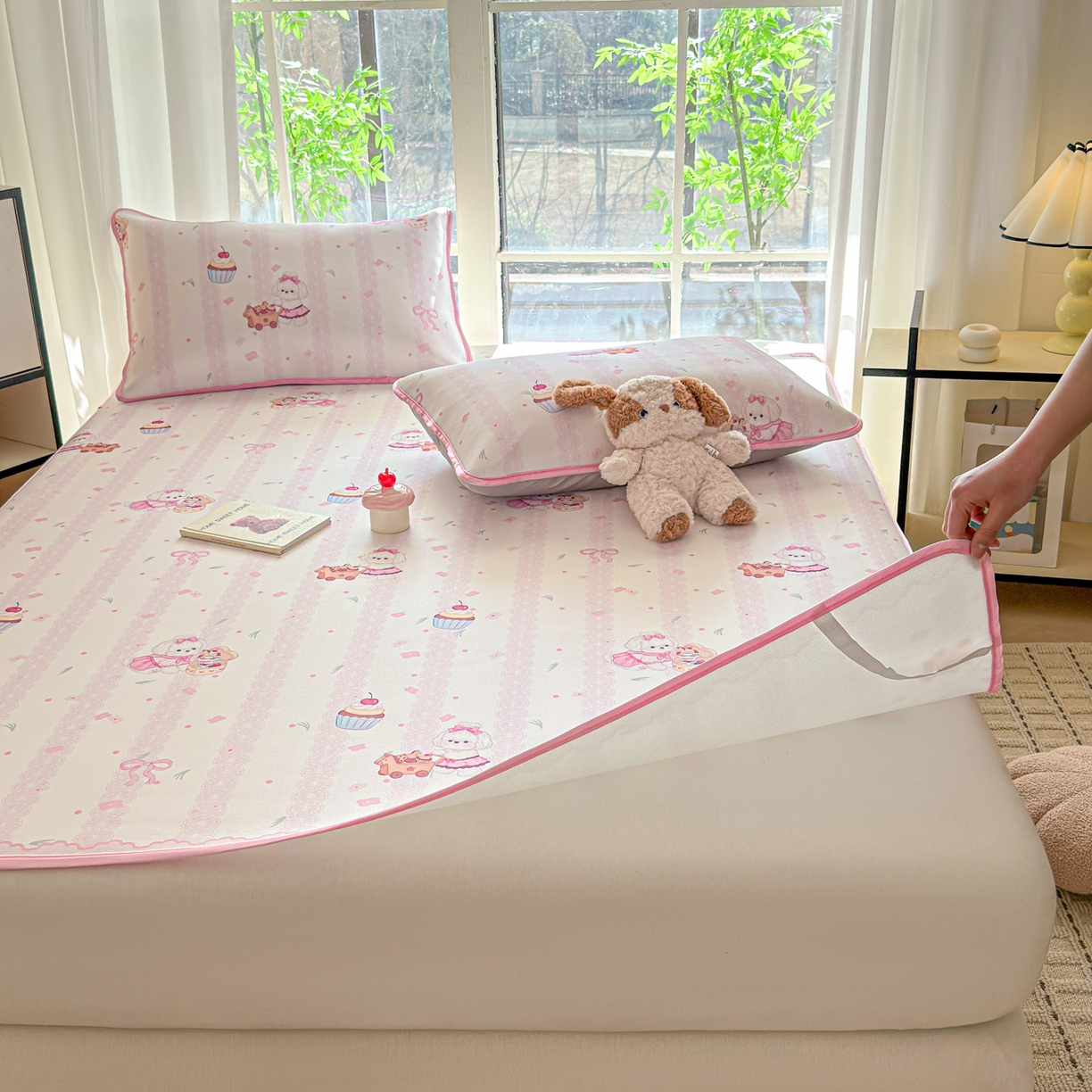 91家纺网 家纺一手货源 找家纺 莱米家纺 2026新款小版小冰皮软席 奶萌小狗