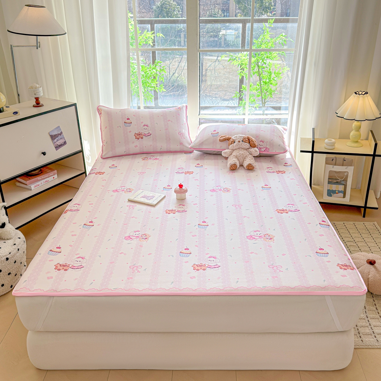 91家纺网 家纺一手货源 找家纺 莱米家纺 2026新款小版小冰皮软席 奶萌小狗