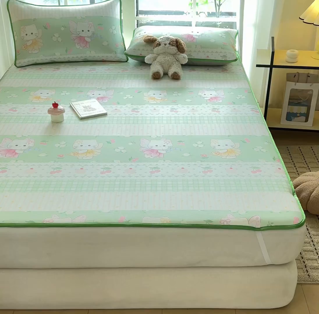 91家纺网 家纺一手货源 找家纺 莱米家纺 2026新款小版小冰皮软席 精灵小猫