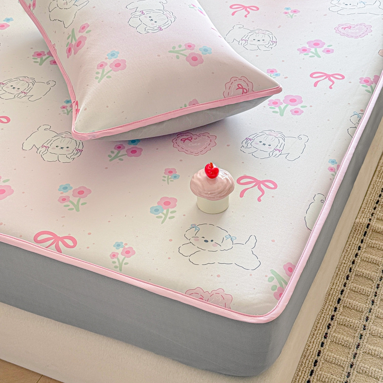 91家纺网 家纺一手货源 找家纺 莱米家纺 2026新款小版小冰皮软席 萌宠派对