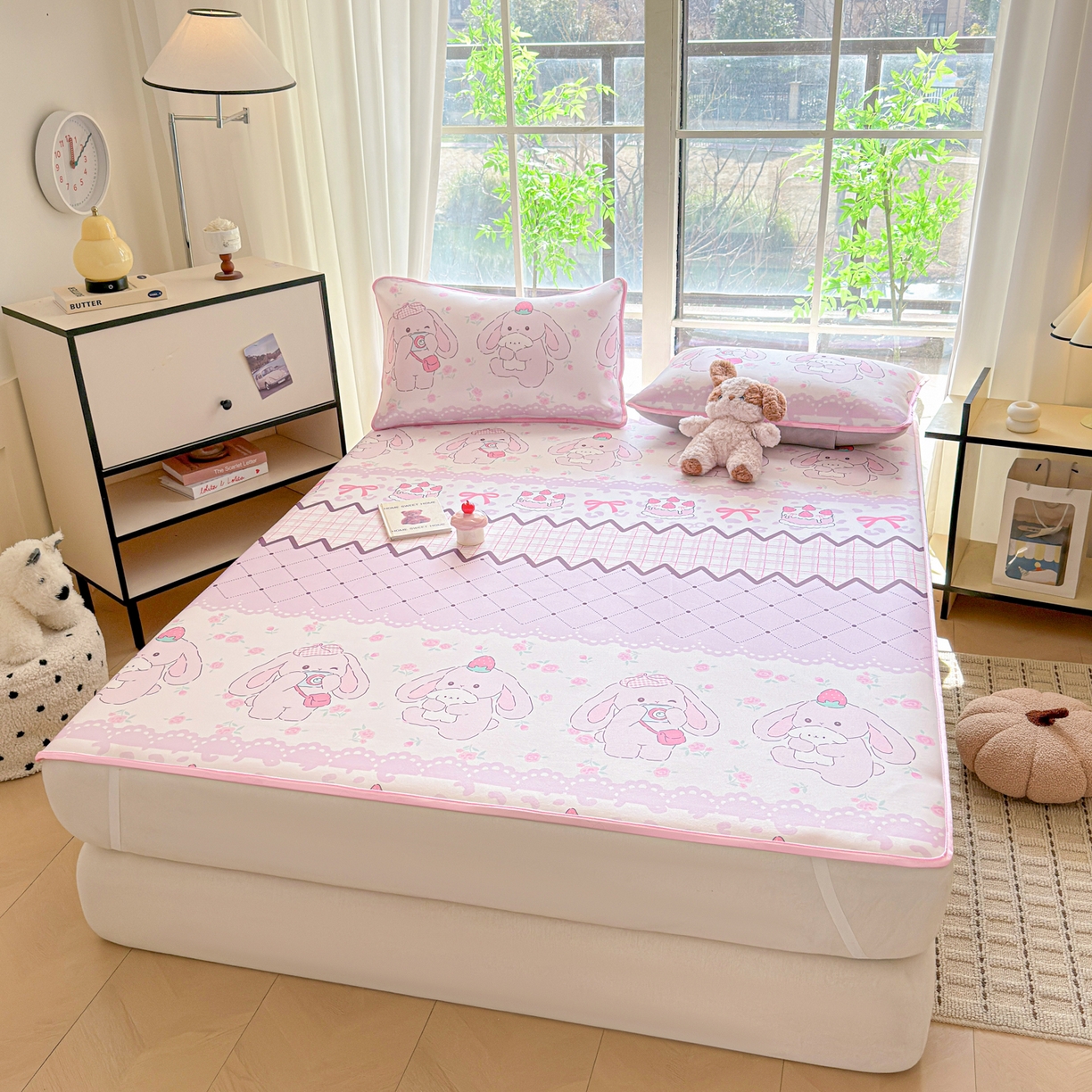 91家纺网 家纺一手货源 找家纺 莱米家纺 2026新款小版小冰皮软席 调皮小兔