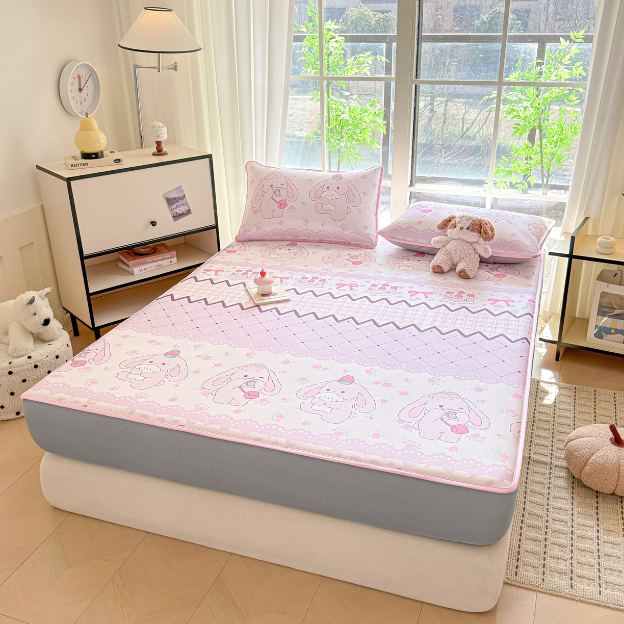 91家纺网 家纺一手货源 找家纺 莱米家纺 2026新款小版小冰皮软席 调皮小兔