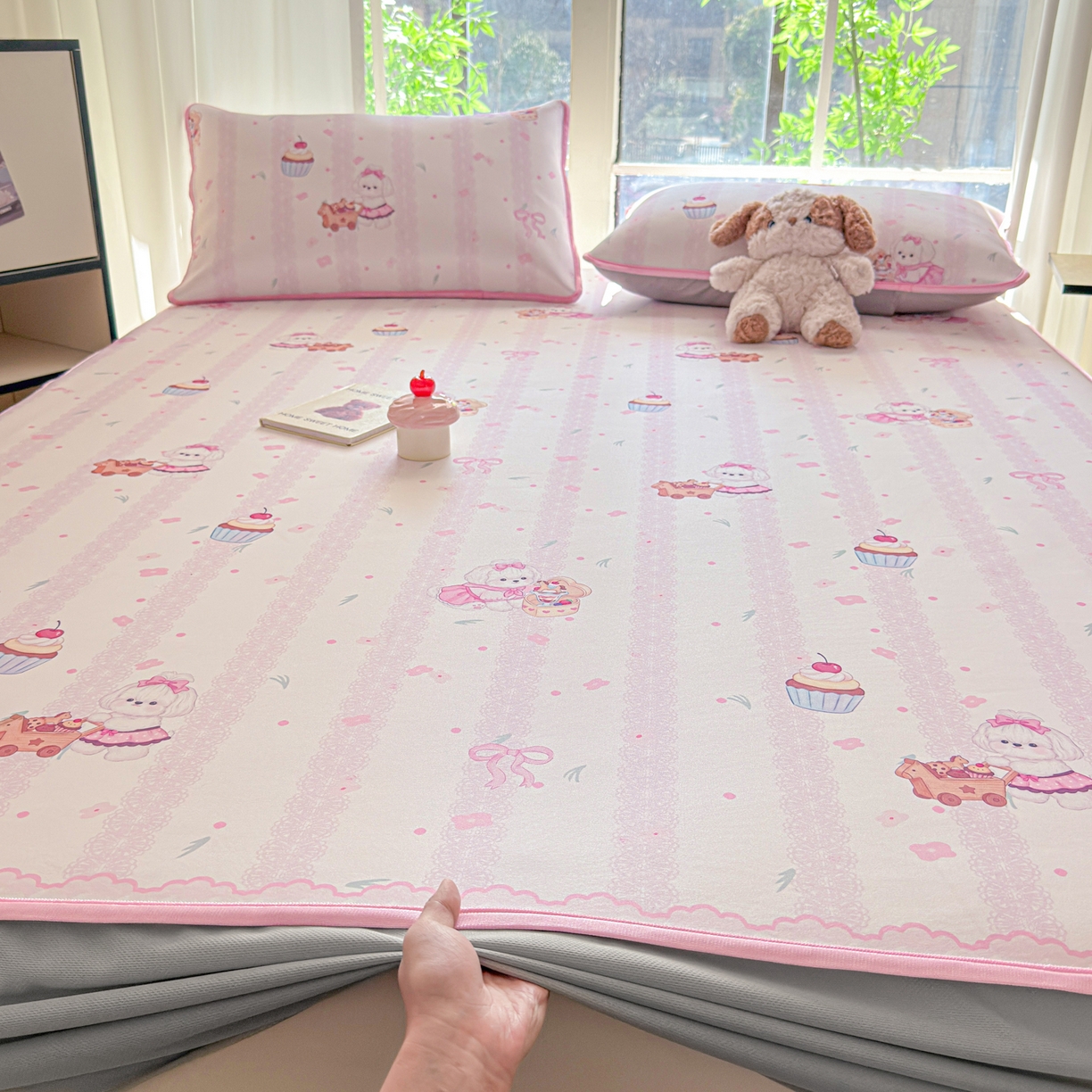 91家纺网 家纺一手货源 找家纺 莱米家纺 2026新款小版小冰皮软席 奶萌小狗