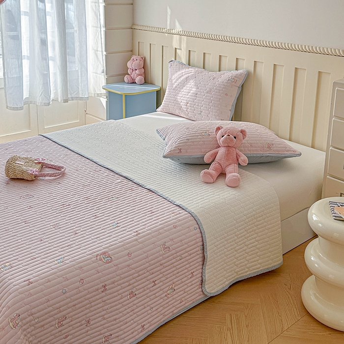 91家纺网 家纺一手货源 找家纺 孑寐家纺 2026新款全棉纯棉四季款床盖四件套 粉色小马