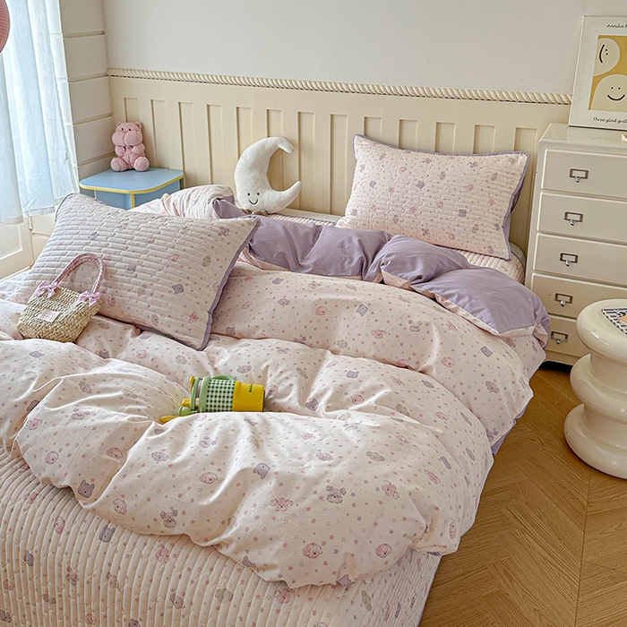 91家纺网 家纺一手货源 找家纺 孑寐家纺 2026新款全棉纯棉四季款床盖四件套 粉心狗