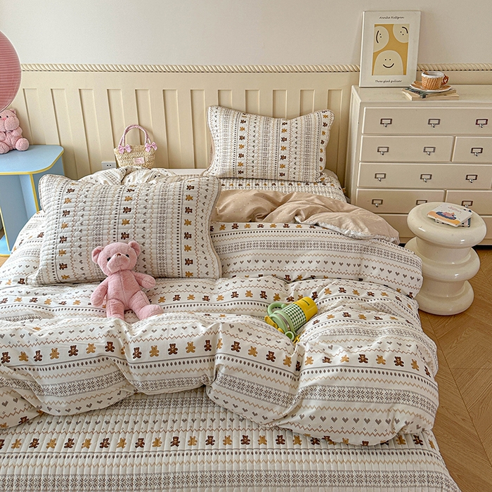 91家纺网 家纺一手货源 找家纺 孑寐家纺 2026新款全棉纯棉四季款床盖四件套 费尔岛小熊