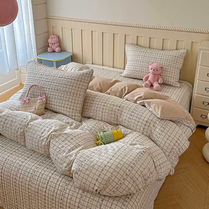 91家纺网 家纺一手货源 找家纺 孑寐家纺 2026新款全棉纯棉四季款床盖四件套 落川樱桃