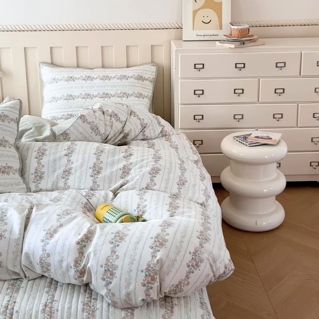 91家纺网 家纺一手货源 找家纺 孑寐家纺 2026新款全棉纯棉四季款床盖四件套 粉色小马