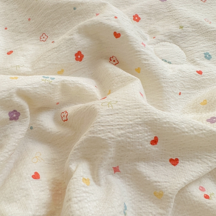 91家纺网 家纺一手货源 找家纺 寐眠 2026新款泡泡纱印花夏被夏凉被空调被 彩糖啵啵