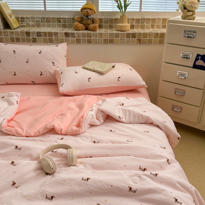 91家纺网 家纺一手货源 找家纺 寐眠 2026新款泡泡纱印花夏被夏凉被空调被 桃气修勾