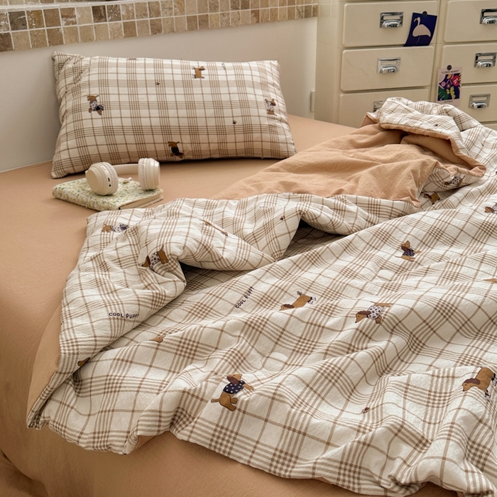 91家纺网 家纺一手货源 找家纺 寐眠 2026新款泡泡纱印花夏被夏凉被空调被 咖格修勾