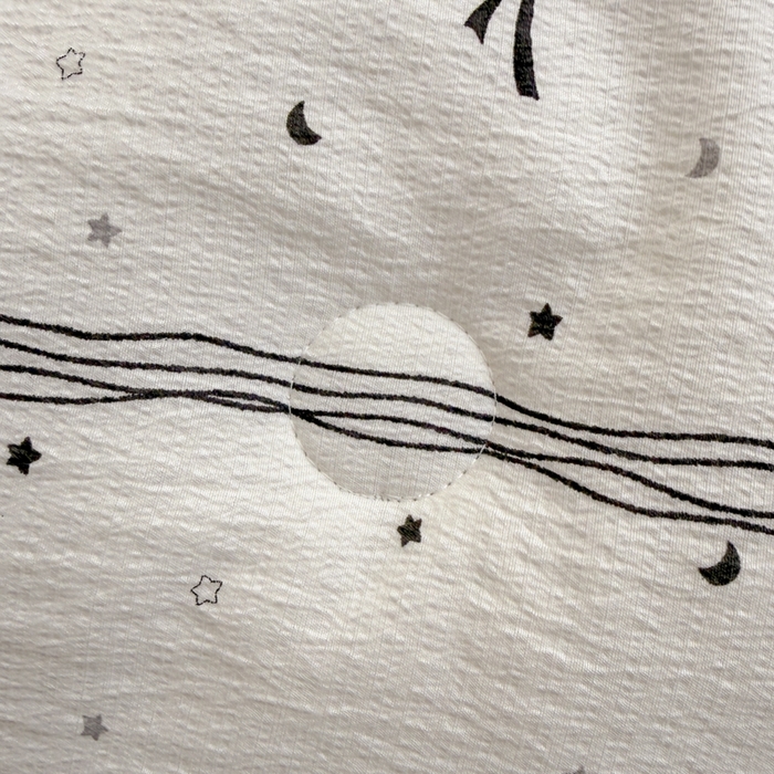 91家纺网 家纺一手货源 找家纺 寐眠 2026新款泡泡纱印花夏被夏凉被空调被 雾灰蝴蝶结