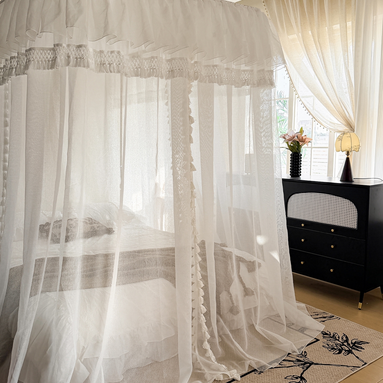 91家纺网 家纺一手货源 找家纺 都市缘蚊帐 2026新款3393安娜多丽棉纱轨道款宫廷蚊帐 3393安娜-云雾白