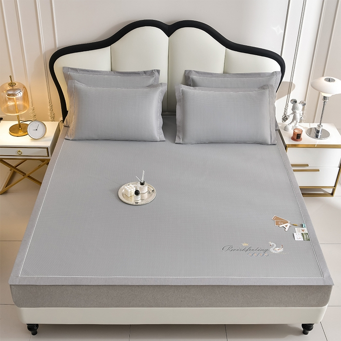 91家纺网 家纺一手货源 找家纺 小牛席业 2026新款加厚款-满天星天鹅刺绣凉感冰丝席系列凉席藤席冰藤席冰丝席竹席草席空调席乳胶席豆豆席 满天星天鹅凉感冰丝席-灰色