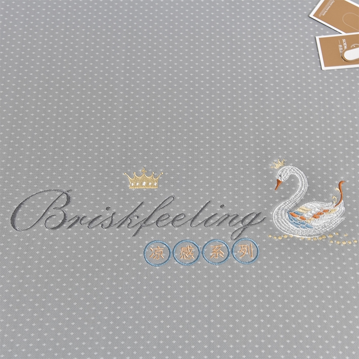 91家纺网 家纺一手货源 找家纺 小牛席业 2026新款加厚款-满天星天鹅刺绣凉感冰丝席系列凉席藤席冰藤席冰丝席竹席草席空调席乳胶席豆豆席 满天星天鹅凉感冰丝席-灰色