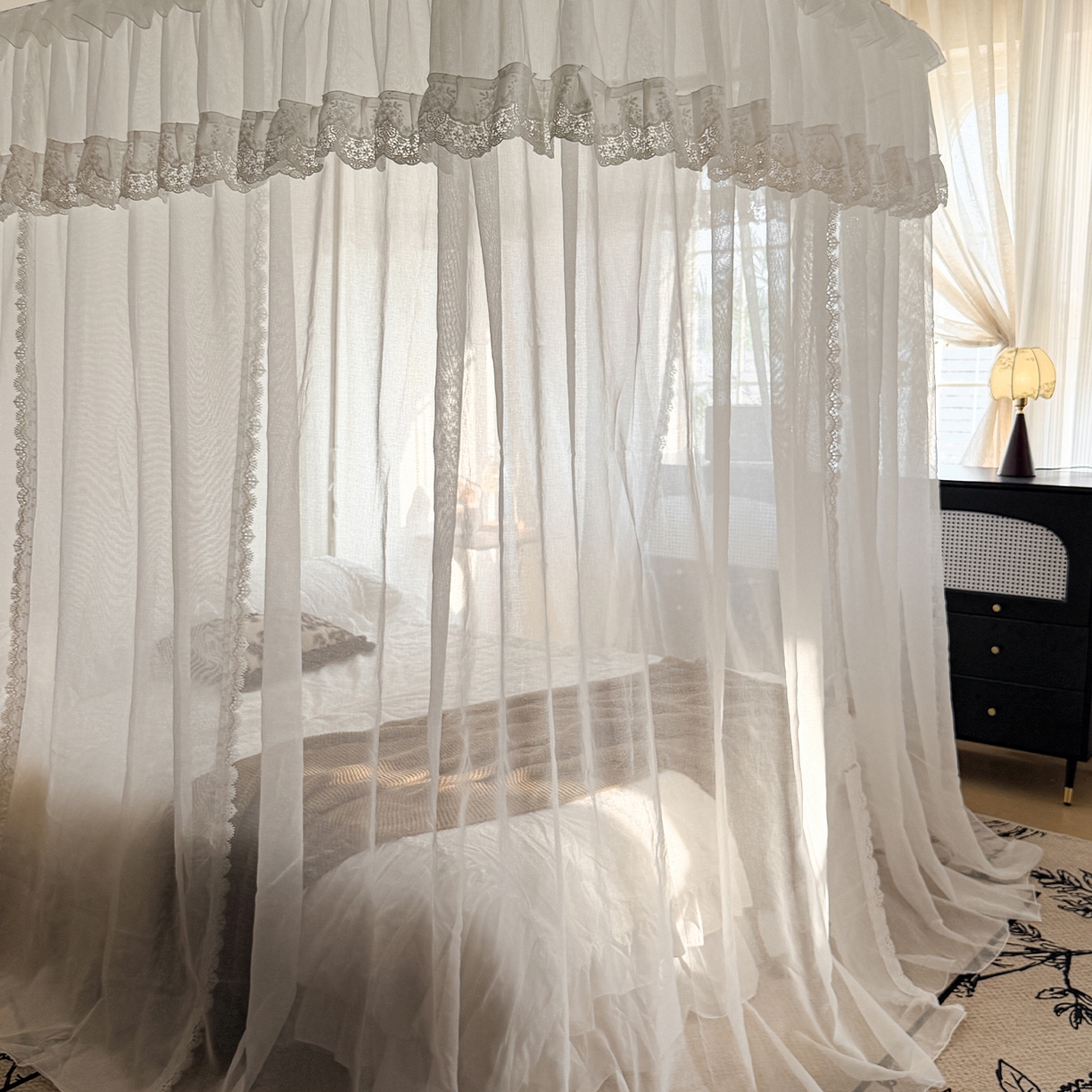 91家纺网 家纺一手货源 找家纺 都市缘蚊帐 2026新款3393香思缦多丽棉纱轨道款宫廷蚊帐 3393香思缦-云雾白