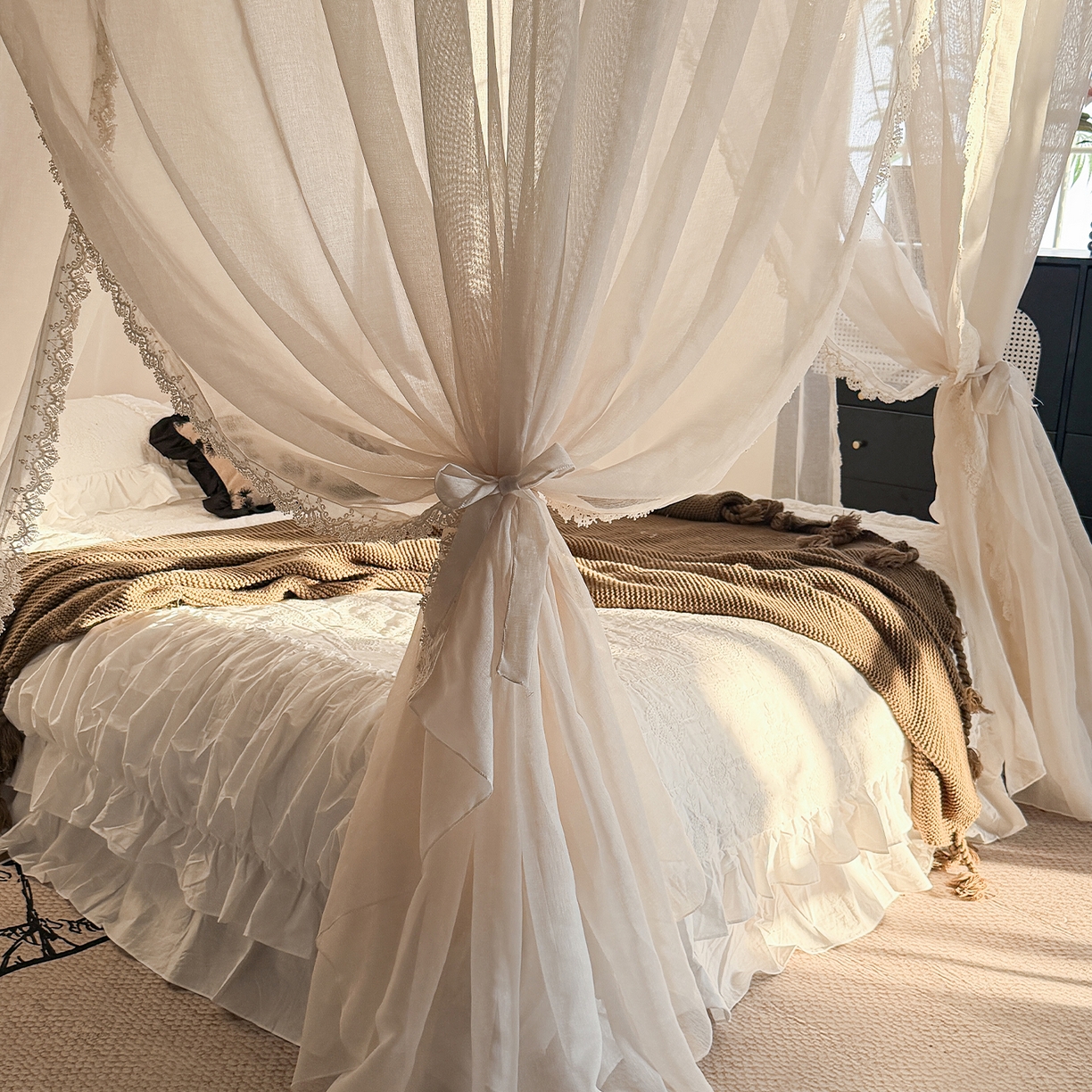 91家纺网 家纺一手货源 找家纺 都市缘蚊帐 2026新款3393香思缦多丽棉纱轨道款宫廷蚊帐 3393香思缦-麦芽杏