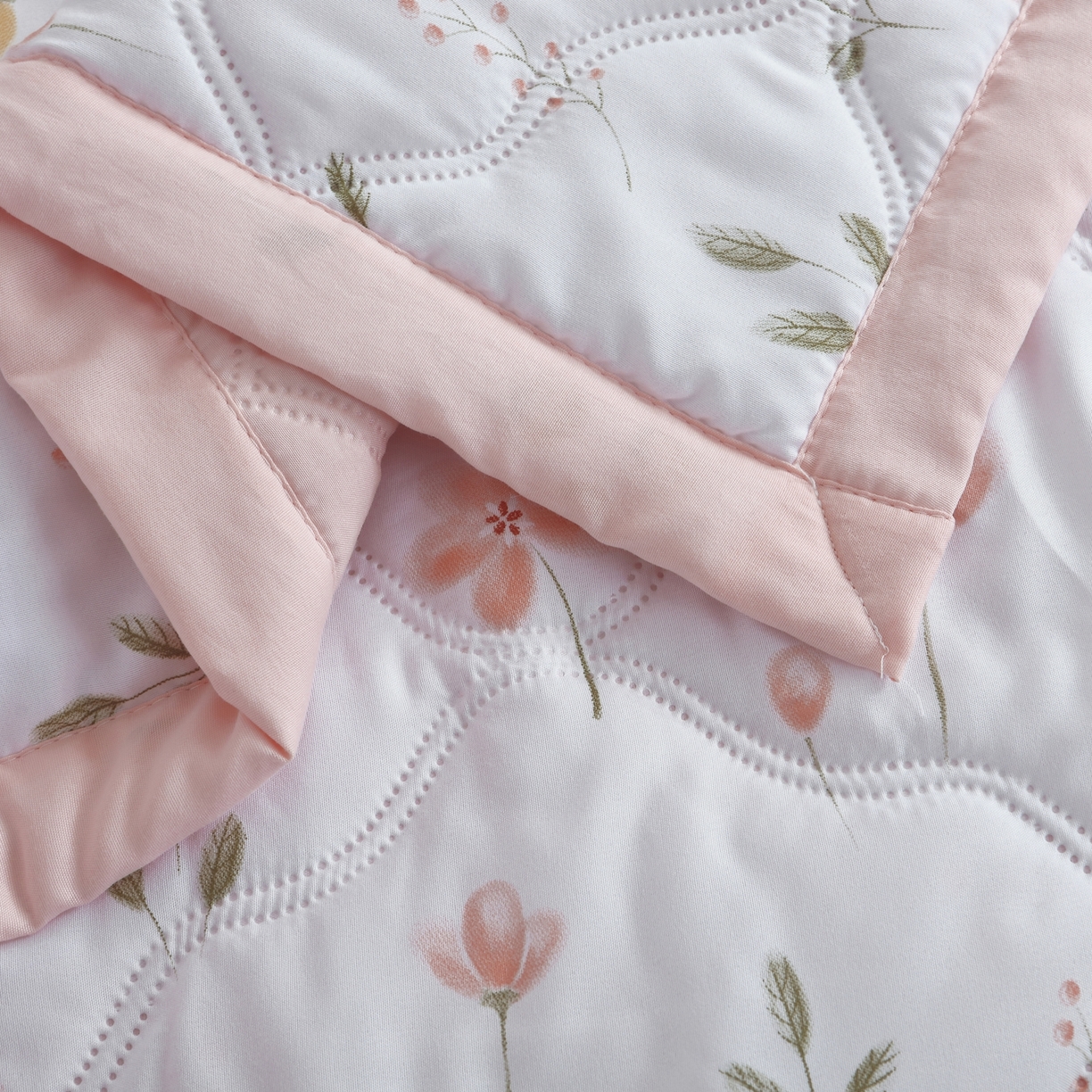 91家纺网 家纺一手货源 找家纺 好欣怡 2026新款水洗棉夏被 柔粉花事