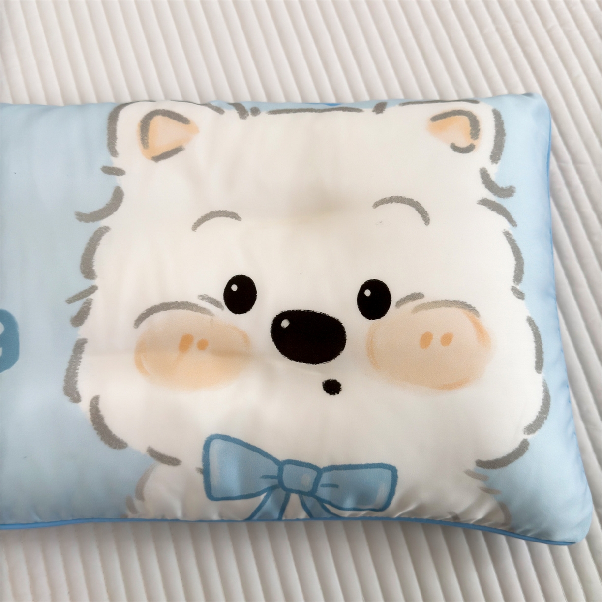 91家纺网 家纺一手货源 找家纺 雯豆家纺 2026新款60支蓝精天丝枕套儿童卡通枕芯定位大版枕头套 天丝-旺财