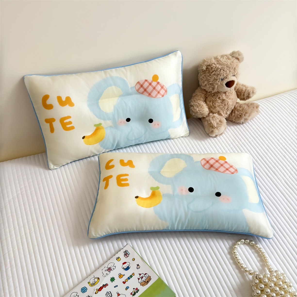 91家纺网 家纺一手货源 找家纺 雯豆家纺 2026新款60支蓝精天丝枕套儿童卡通枕芯定位大版枕头套 天丝-象嘟嘟