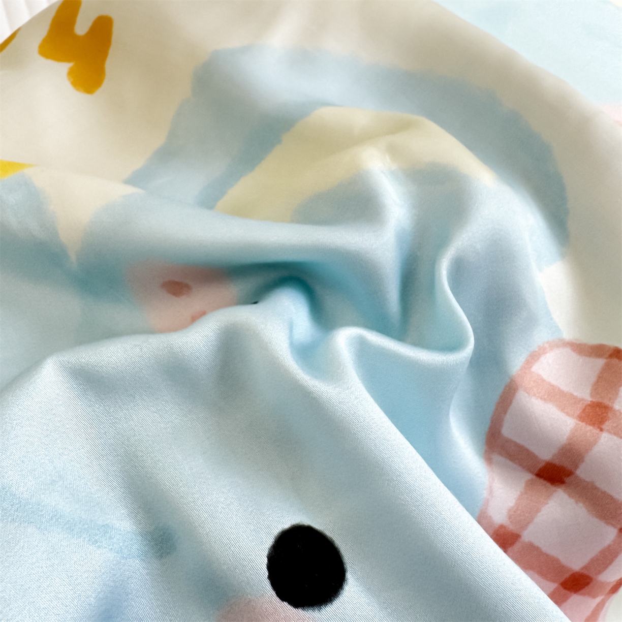 91家纺网 家纺一手货源 找家纺 雯豆家纺 2026新款60支蓝精天丝枕套儿童卡通枕芯定位大版枕头套 天丝-象嘟嘟