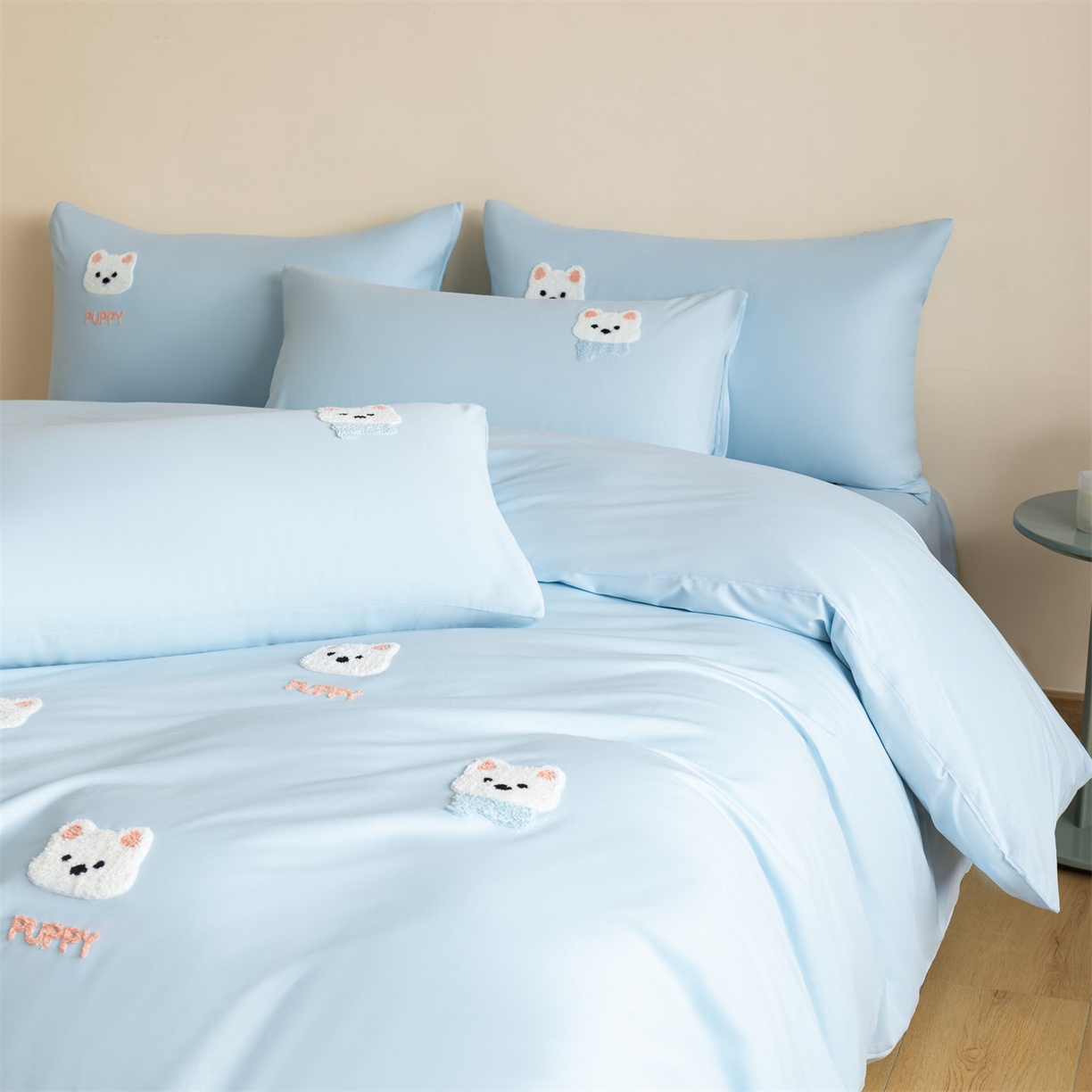 91家纺网 家纺一手货源 找家纺 857家居 2026新款全棉毛巾绣四件套 蓝调狗