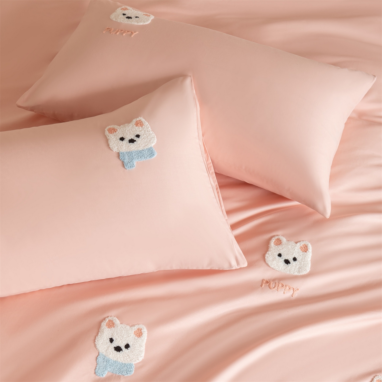 91家纺网 家纺一手货源 找家纺 857家居 2026新款全棉毛巾绣四件套 樱花狗