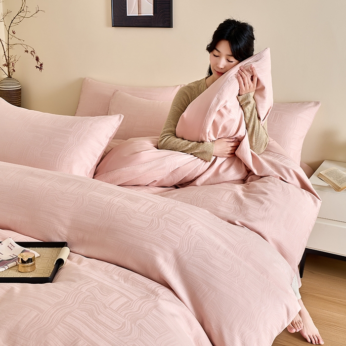 91家纺网 家纺一手货源 找家纺 （总）九沐良品 2026新款A类60支全棉纯棉贡缎大提花四件套