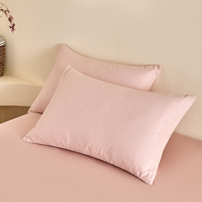 91家纺网 家纺一手货源 找家纺 九沐良品 2026新款A类60支全棉纯棉贡缎大提花四件套 佐冉-粉