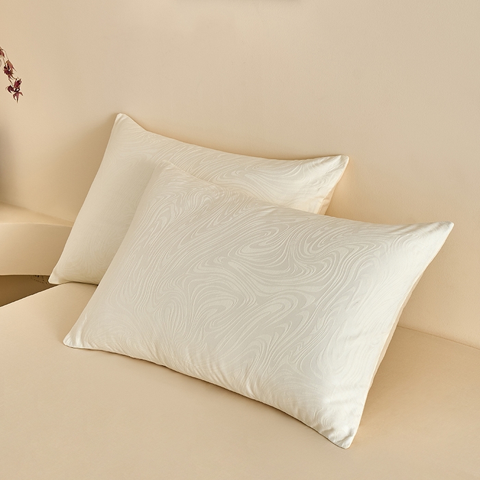 91家纺网 家纺一手货源 找家纺 九沐良品 2026新款A类60支全棉纯棉贡缎大提花四件套 凯迪娜-米白