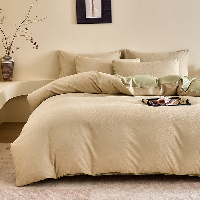 91家纺网 家纺一手货源 找家纺 九沐良品 2026新款A类60支全棉纯棉贡缎大提花四件套 凯迪娜-绿