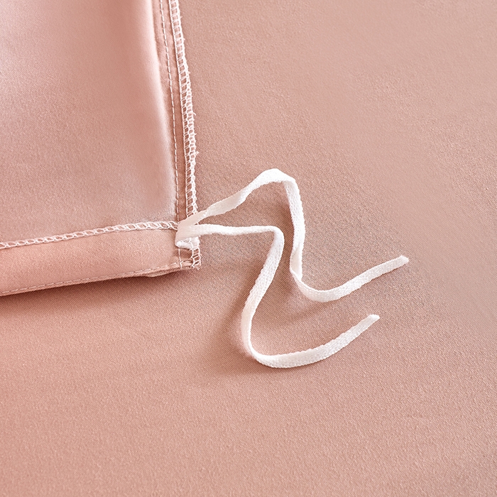 91家纺网 家纺一手货源 找家纺 九沐良品 2026新款A类60支全棉纯棉贡缎大提花四件套 凯迪娜-粉