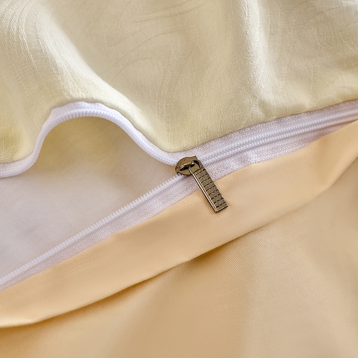 91家纺网 家纺一手货源 找家纺 九沐良品 2026新款A类60支全棉纯棉贡缎大提花四件套 凯迪娜-米白