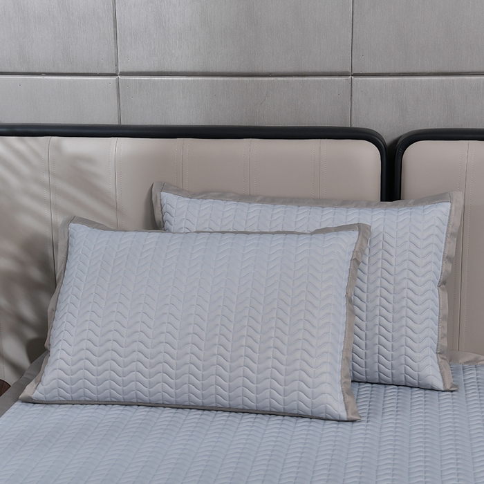 91家纺网 家纺一手货源 找家纺 小牛席业 2026新款CR冷感乳胶席系列凉席藤席冰藤席竹席空调席草席冰丝席豆豆席乳胶席三件套 CR冷感乳胶席系列（亮灰）