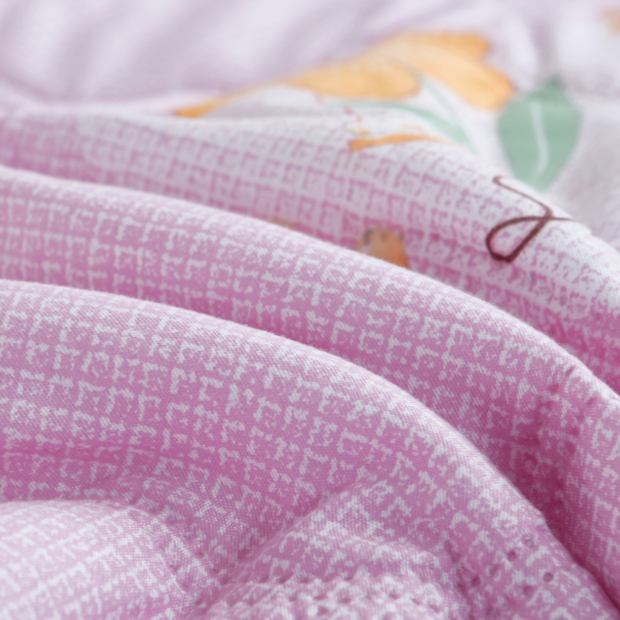 91家纺网 家纺一手货源 找家纺 好欣怡家纺 2026新款海藻棉夏被夏凉被 粉云间