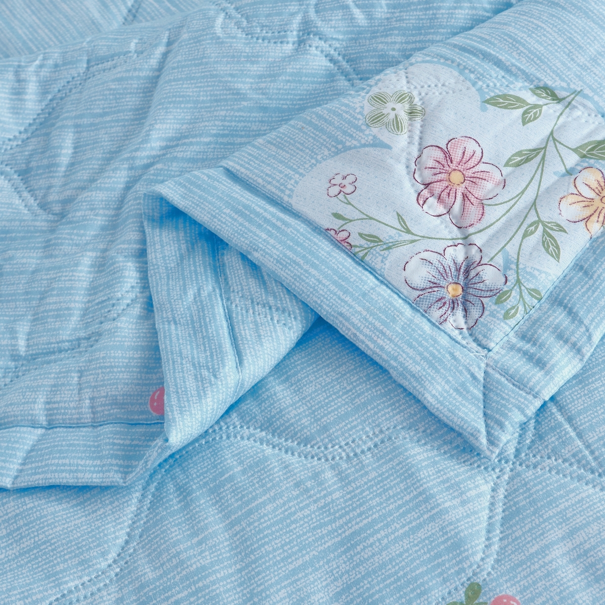 91家纺网 家纺一手货源 找家纺 好欣怡家纺 2026新款海藻棉夏被夏凉被 蓝屿花