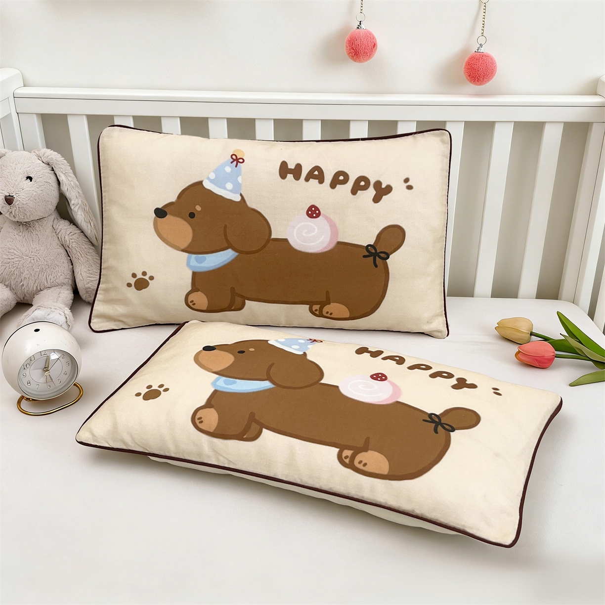 91家纺网 家纺一手货源 找家纺 雯豆家纺 2026新款全棉双层纱布枕套儿童卡通枕芯定位纯棉大版枕头套 双层纱-腊肠狗